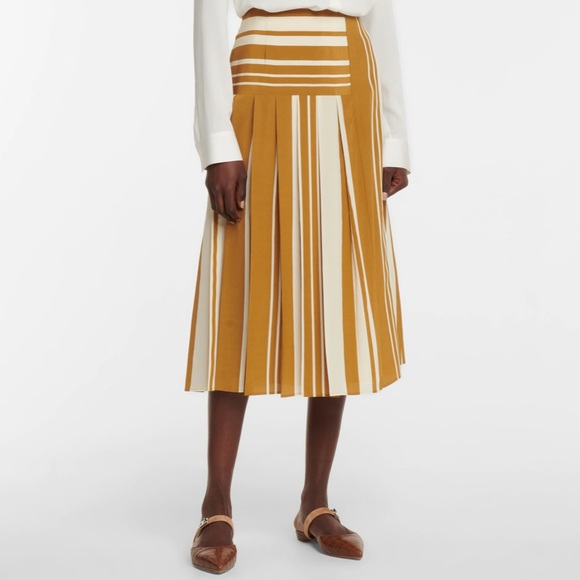 CHRISTIAN LOUBOUTIN Choc Lock croc-effect leather slippers BNIB 36.5 - Picture 2 of 10